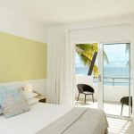 Recif Attitude Standard Beachfront room Recif Attitude Standard Beachfront room