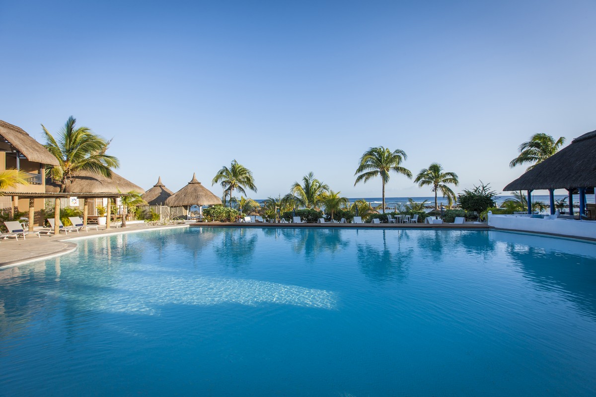Veranda Pointe Aux Biches View-Main-Pool